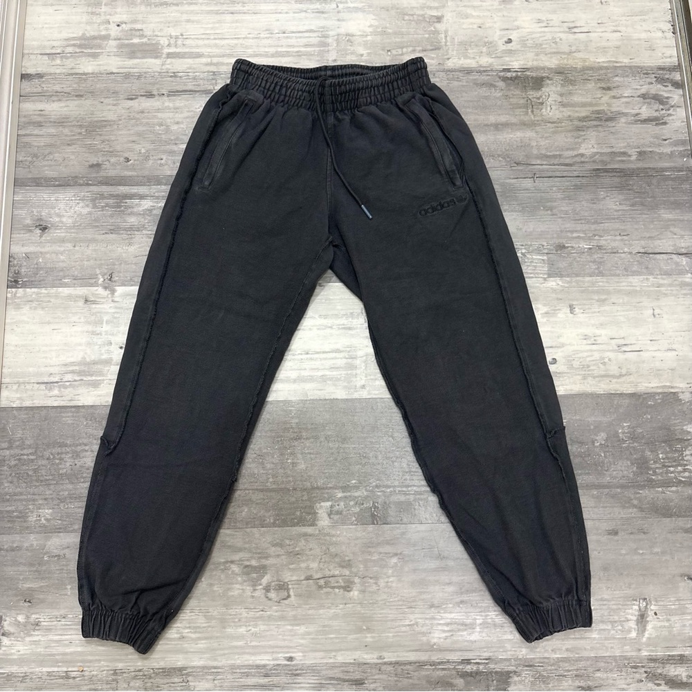 Adidas Originals Men’s Joggers – Small – Washed Black